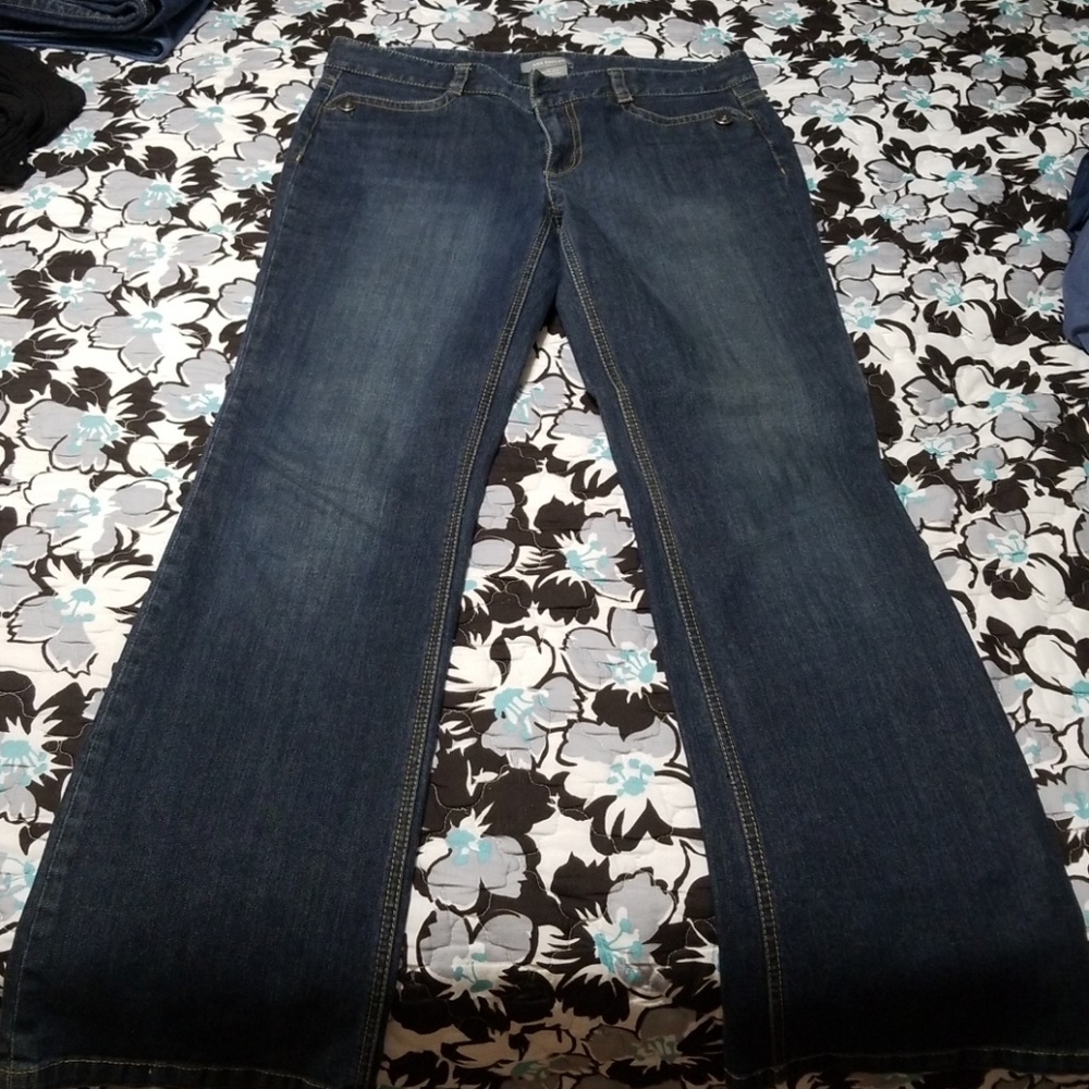 **PRICE DROP**Ann Taylor Dark Jeans
